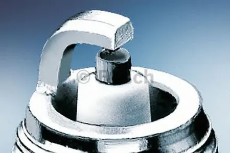 BOSCH 0241245555 Свеча зажигания