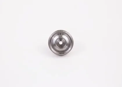 BOSCH F002D12533 Болт