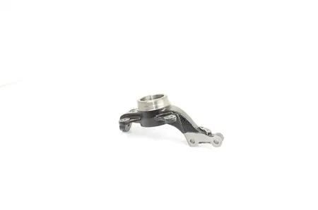 BSG BSG40330010 Поворотный кулак правый