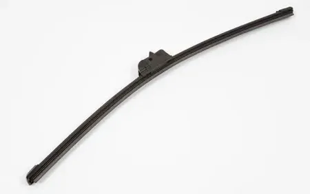 CHAMPION ER43B01 Щетка стеклоочистителя flat 43cm17 (1 шт.)