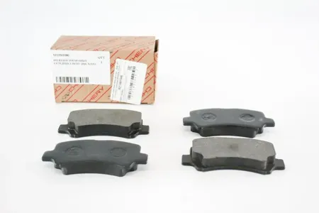 CHERY S213501080 Колодки торм.передние