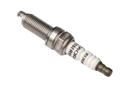 CWORKS E180R0024 Свеча зажигания