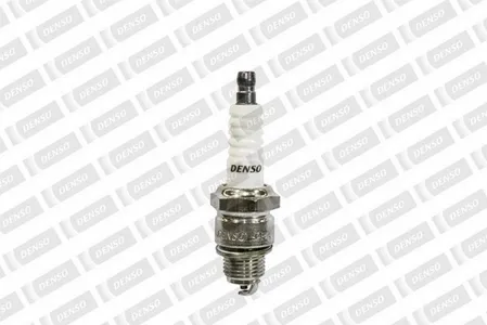DENSO W16FPRU Свеча зажигания