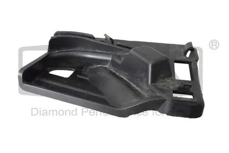 DIAMOND 81020602 Кронштейн бампера MB C(W205) перед.лев.