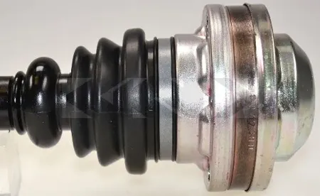 GKN 304748 Привод в сборе L