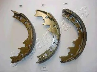 JAPANPARTS GF233AF Колодки задн.бараб. Toyota Dyna Hi-Ace Hi-Lux