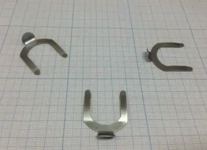 LADA 21050610541600 скоба крепления личинки замка двери Lada 2105