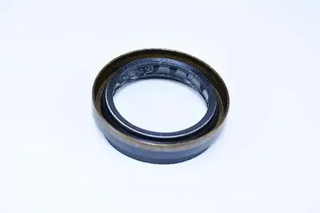 LADA 8200884113 САЛЬНИК La us ПОЛУОСИ В СБОРЕ 