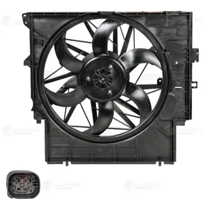 LUZAR LFK2618 Вентилятор радиатора охлаждения BMW X3(F25)X4(F26) 10- (C кожухом) (400W)
