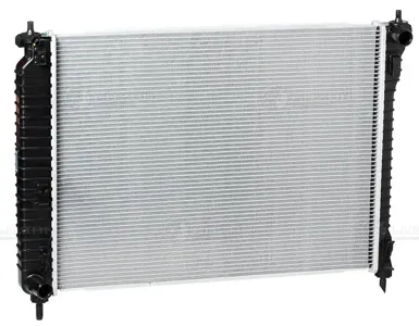 LUZAR LRC0558 Радиатор Chevrolet Captiva Opel Antara (06-) MT