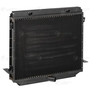 LUZAR LRC0641 Радиатор охлаждения Al, 4-х рядный, 1023х845х89мм, патрубок 70мм ПТЗ