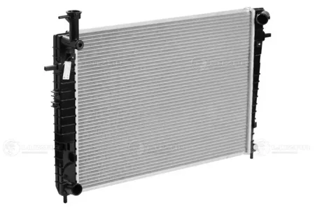LUZAR LRC0888 Радиатор Hyundai Tucson Kia Sportage (04-) 2.0i MT (тип Doowon)