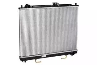 LUZAR LRC11151 Радиатор Mitsubishi Pajero III (00-) Pajero IV (06-) G