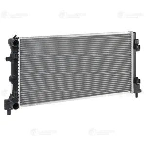 LUZAR LRC1835 Радиатор VAG Polo Rapid Fabia 10-11-07- 1.6 TDI1.2 TSI-1.6 TDI1.2 TSI-1.6 TDI (паяный) охлаждения
