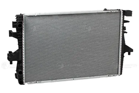 LUZAR LRC18H7 Радиатор VAG TranSporter T5 03- 2.03.21.9TDi охлаждения