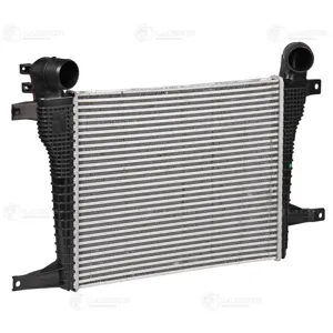 LUZAR LRIC0553 Интеркулер Chevrolet Captiva (06-) Opel Antara (06-) 2.2TD