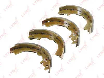 LYNX BS7528 Колодки торм.барабанные Toyota Land Cruiser J7 2.4-3.4TD 84-88Hilux 92>