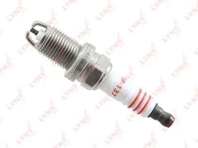 LYNX SP137 Свеча зажигания 6BDPR11 (Platinum)