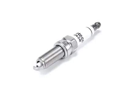 METACO 6904248 Свеча зажигания IRIDIUM PLATINUM KXLR6DIP-10