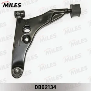 MILES DB62134 Рычаг Mitsubishi Carisma 95-03 пер.подв.лев.
