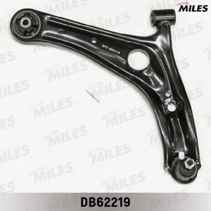 MILES DB62219 Рычаг Toyota YARIS 99-05 пер.подв.прав.