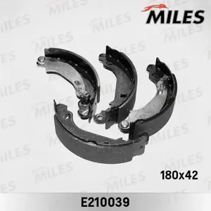 MILES E210039 Колодки торм.барабанные Renault Logan Clio (180x42) тормозная система BENDIX (TRW GS8669)