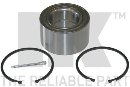 NK 752225 Подшипник ступицы к-т передний Nissan Almera Maxima QX II Primera 00-
