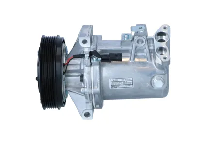 NRF 320104 Компрессор кондиционера Renault Duster Fluence Logan Sandero