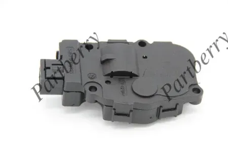 PARTBERRY PB110043 Мотор заслонки печки BMW 1(E81F20)3(E90F30)X1(E84F48)X3(F25)X5(E70F15) 04-