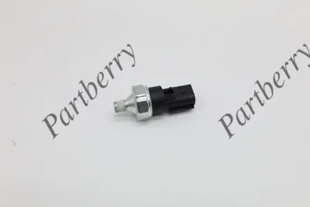 PARTBERRY PB119890 Датчик давления масла Chrysler 68003360AA