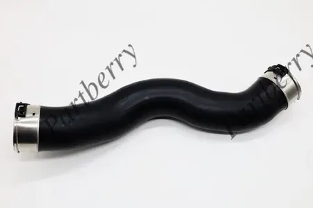 PARTBERRY PB130007 Патрубок BMW 5( G30,F90 )7( G11,G12 ) 15- интеркуллера