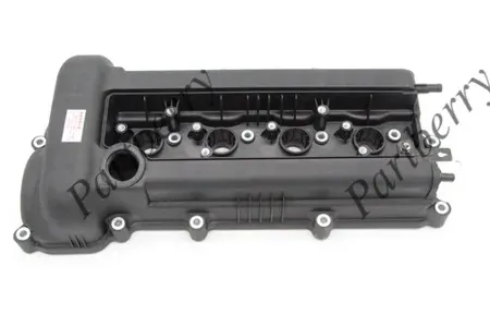 PARTBERRY PB570906 Клапанная крышка Hyundai Kia Elantra Solaris Carens Ceed Cerato RIO 09-