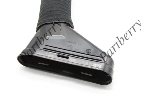 PARTBERRY PB574811 Патрубок воздушного фильтра MB M(W166)