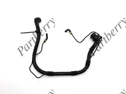 PARTBERRY PB574824 Трубка вентиляции картера пластик GM 25193343