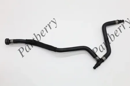 PARTBERRY PB590108 Патрубок радиатора MB E(W212) охл.