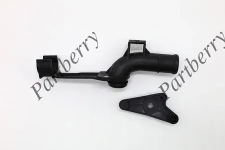 PARTBERRY PB590116 Патрубок MB C209 Sprinter W203W204W211 -18 сист.охл.