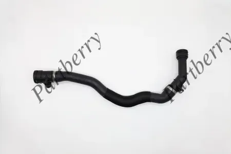 PARTBERRY PB590649 Патрубок радиатора