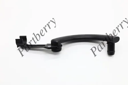 PARTBERRY PB591815 Патрубок радиатора MB E(W212) охл.