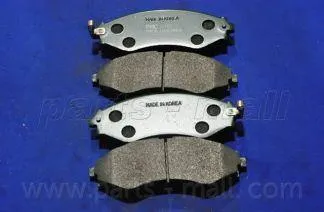 PARTS MALL PKC008 Колодки торм.передние Chevrolet Lacetti 03>Leganza 98-02