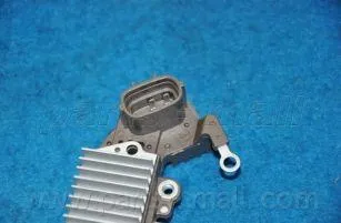 PARTS MALL PXPBA006 Регулятор генератора Hyundai EQUUS 99-00 3737025110