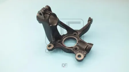 QUATTRO FRENI QF00D00033 Кулак поворотный fr rh