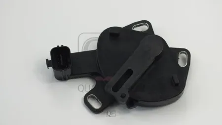 QUATTRO FRENI QF02B00041 Датчик Nissan X-Trail 07- положения АКПП