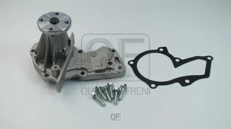 QUATTRO FRENI QF05A00146 Водяной насос