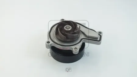 QUATTRO FRENI QF05A00154 Водяной насос в сборе