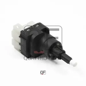 QUATTRO FRENI QF07F00005 Датчик включения стоп сигнала