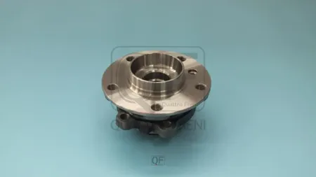 QUATTRO FRENI QF10D00171 Ступица колеса передняя с подшипником BMW 5 F10F18GT F077 F01,F02,F03,F04 X3 F25 09- AWD