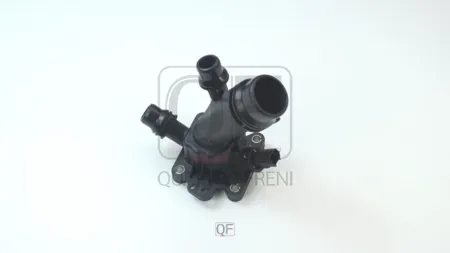 QUATTRO FRENI QF15A00314 Корпус термостата VOLVO S60/S48/XC60/XC70 10- в сборе