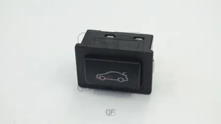 QUATTRO FRENI QF22H00032 Кнопка BMW 5(E60) багажника