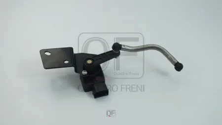 QUATTRO FRENI QF28D00129 ДАТЧИК РЕГУЛИРОВКИ ДОРОЖНОГО ПРОСВЕТА В СБОРЕ