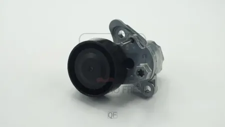 QUATTRO FRENI QF31P00138 Натяжитель приводного ремня в сборе